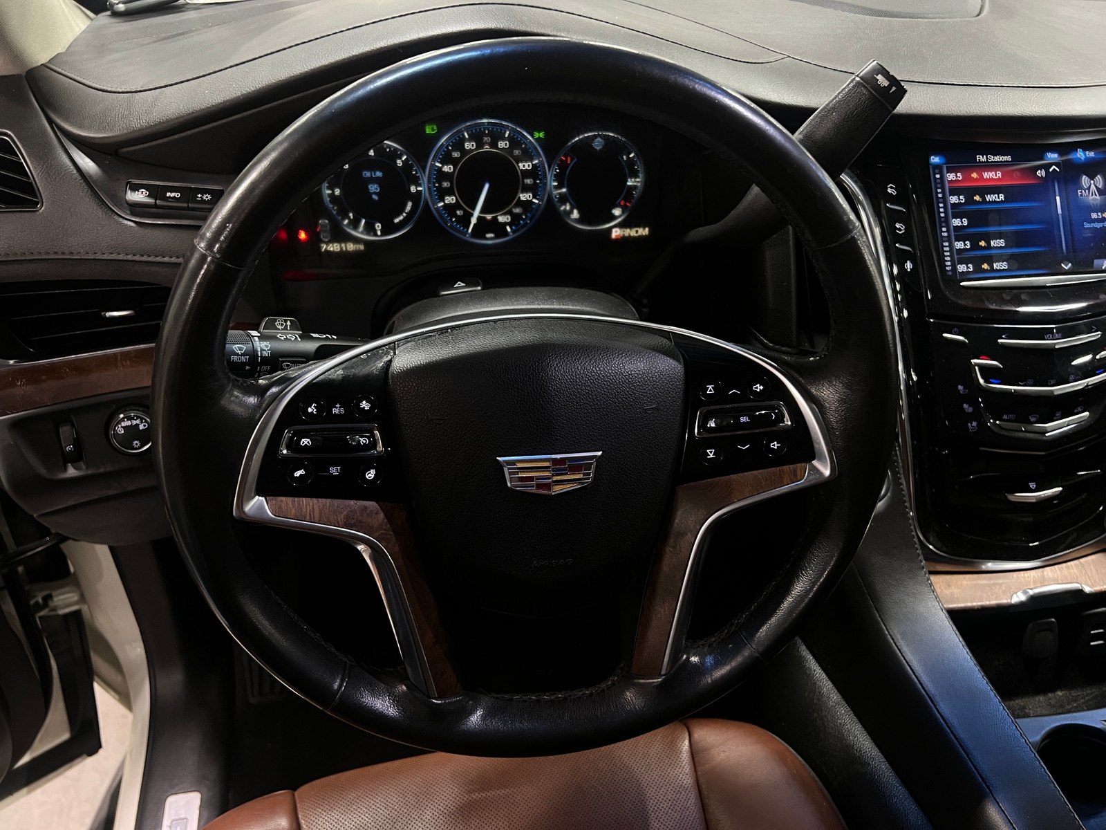 Thumbnail: 2015 Cadillac Escalade - 4