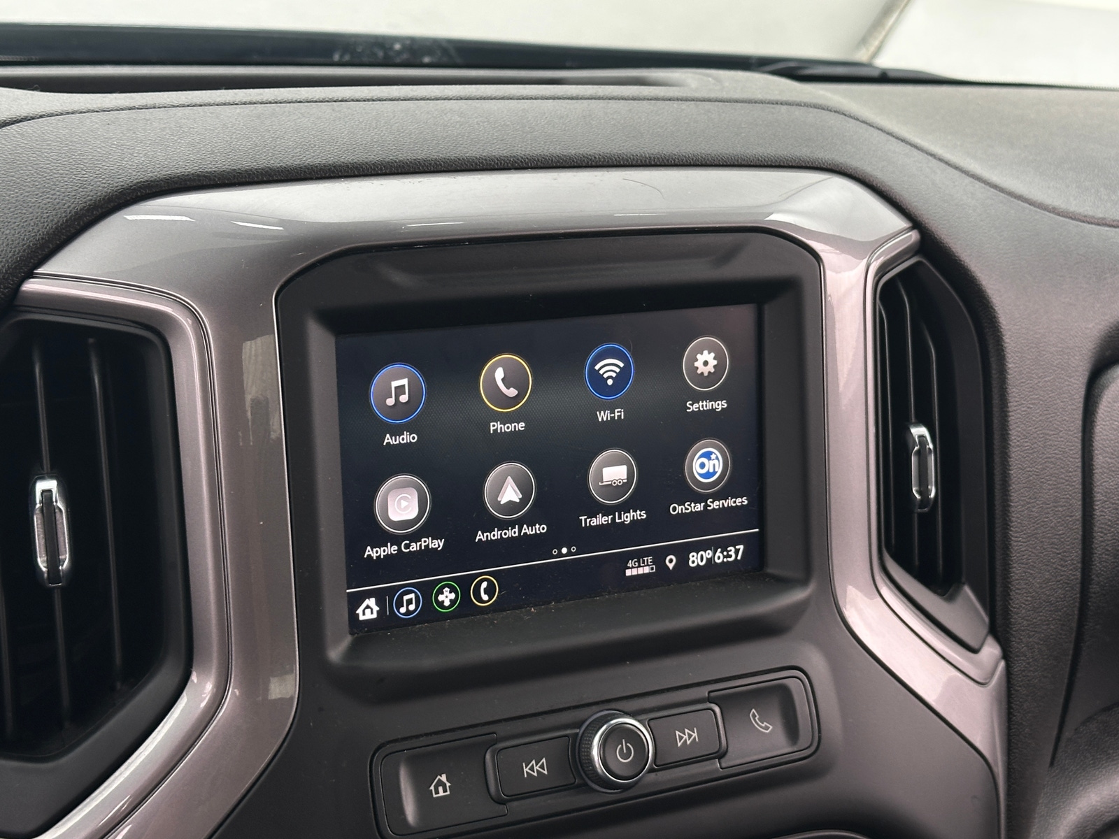 Thumbnail: 2022 Chevrolet Silverado 1500 - 4
