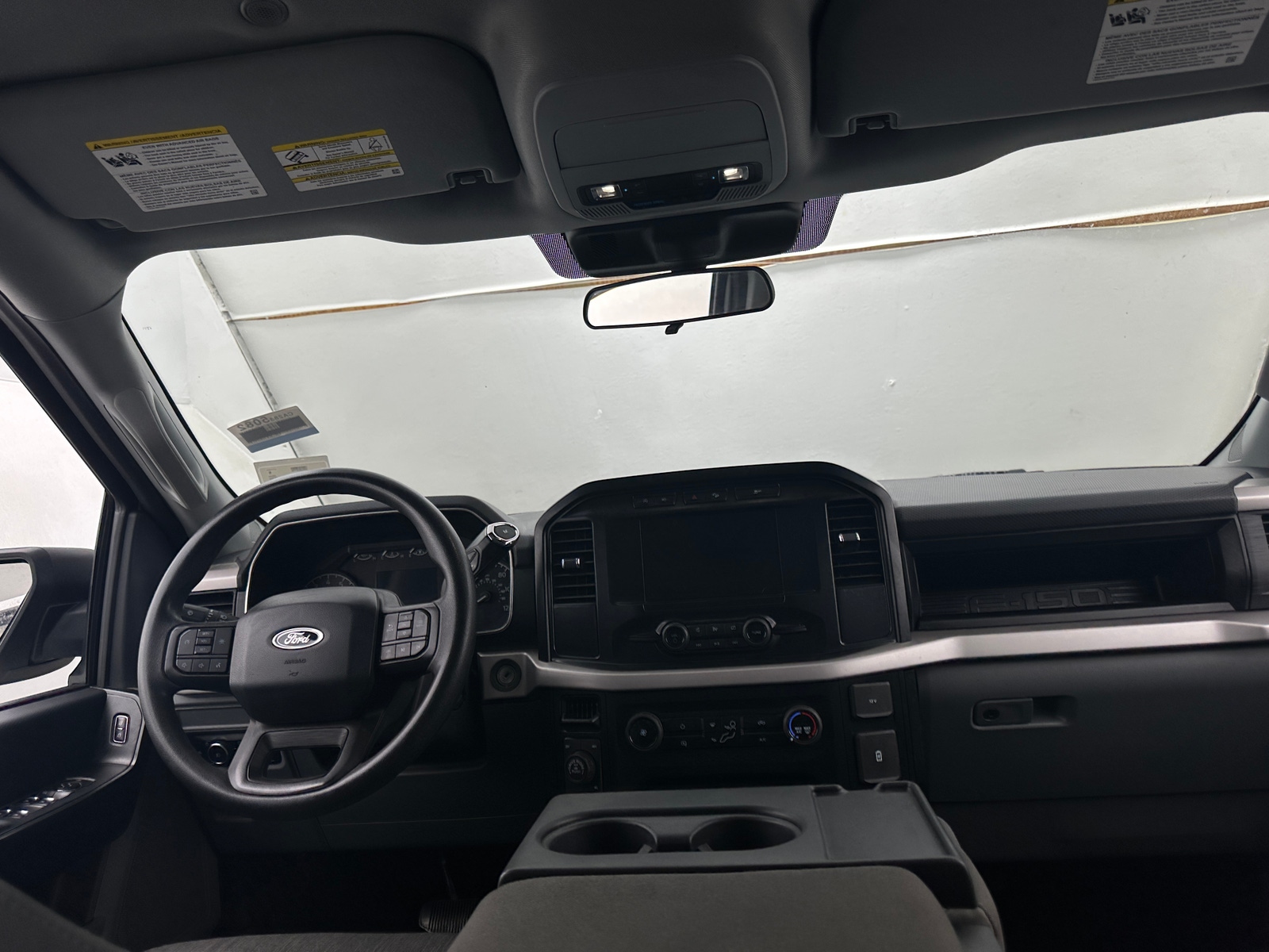 Thumbnail: 2023 Ford Econoline - 3