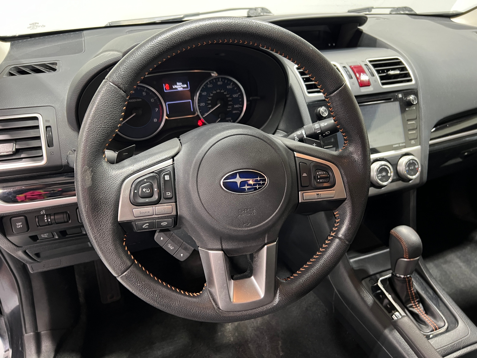 Thumbnail: 2017 Subaru Crosstrek - 4