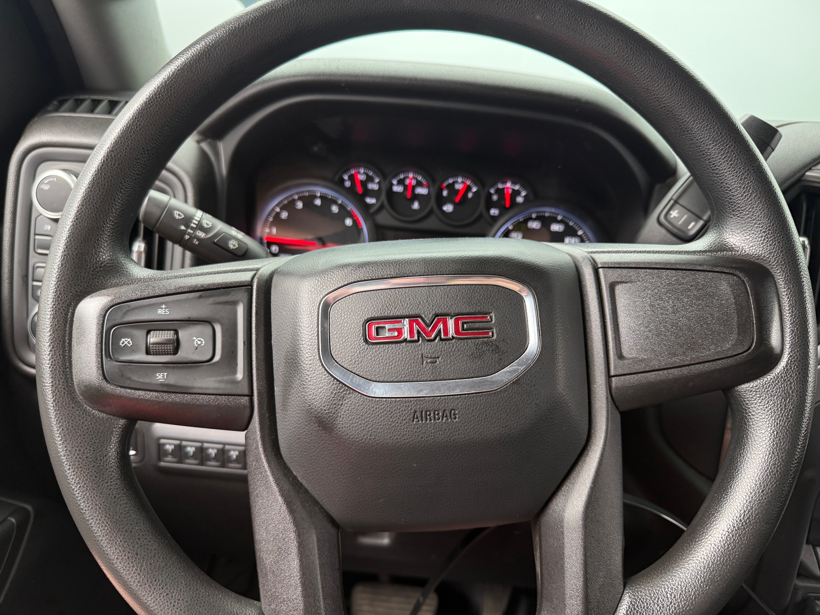 Thumbnail: 2021 GMC Sierra 3500 - 4