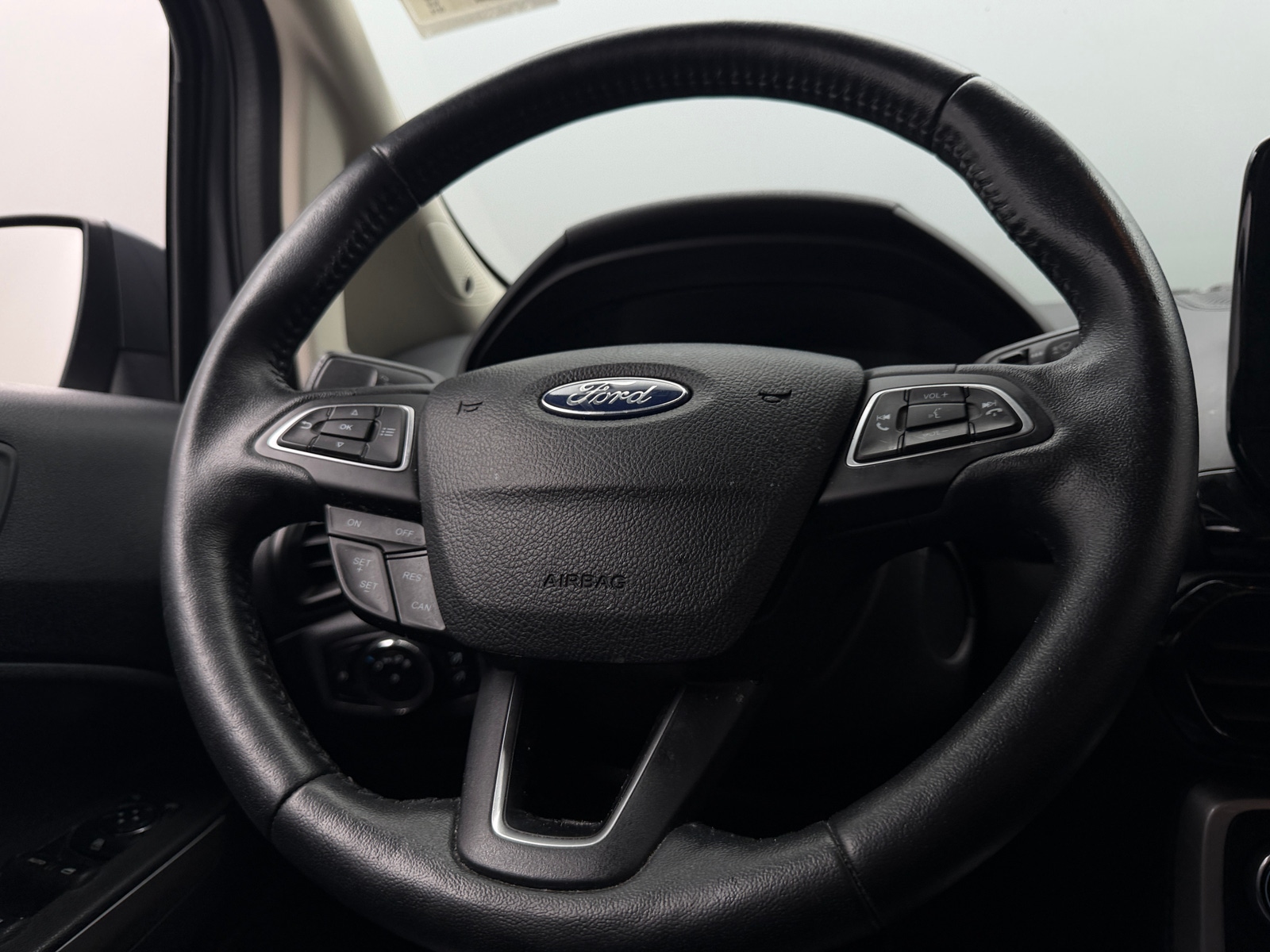 Thumbnail: 2019 Ford EcoSport - 4
