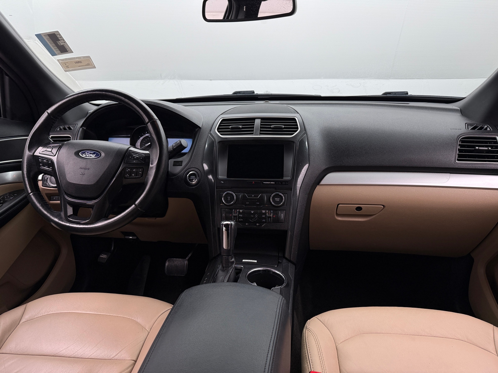 Thumbnail: 2017 Ford Explorer - 2