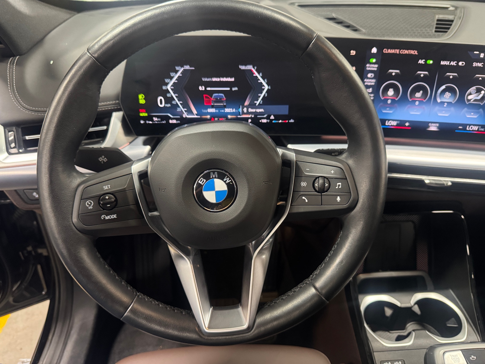 Thumbnail: 2023 BMW X1 - 4