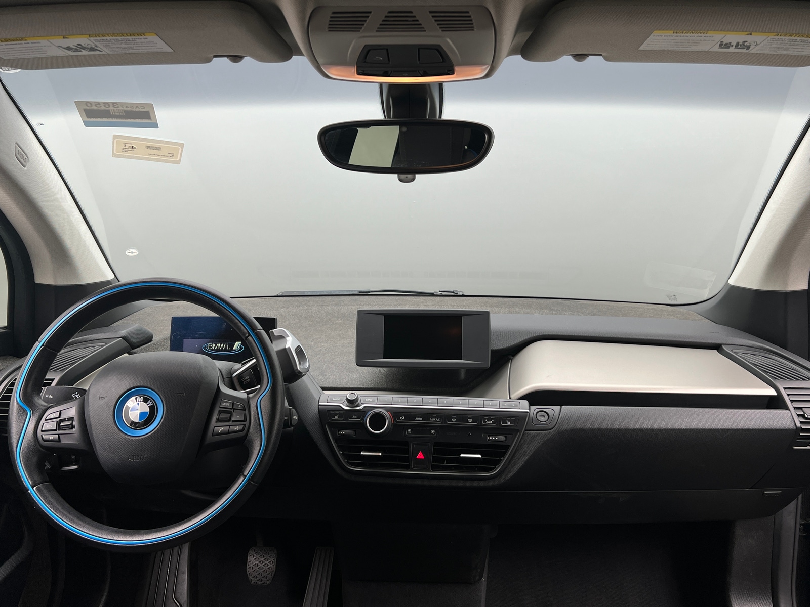 Thumbnail: 2018 BMW i3 - 3