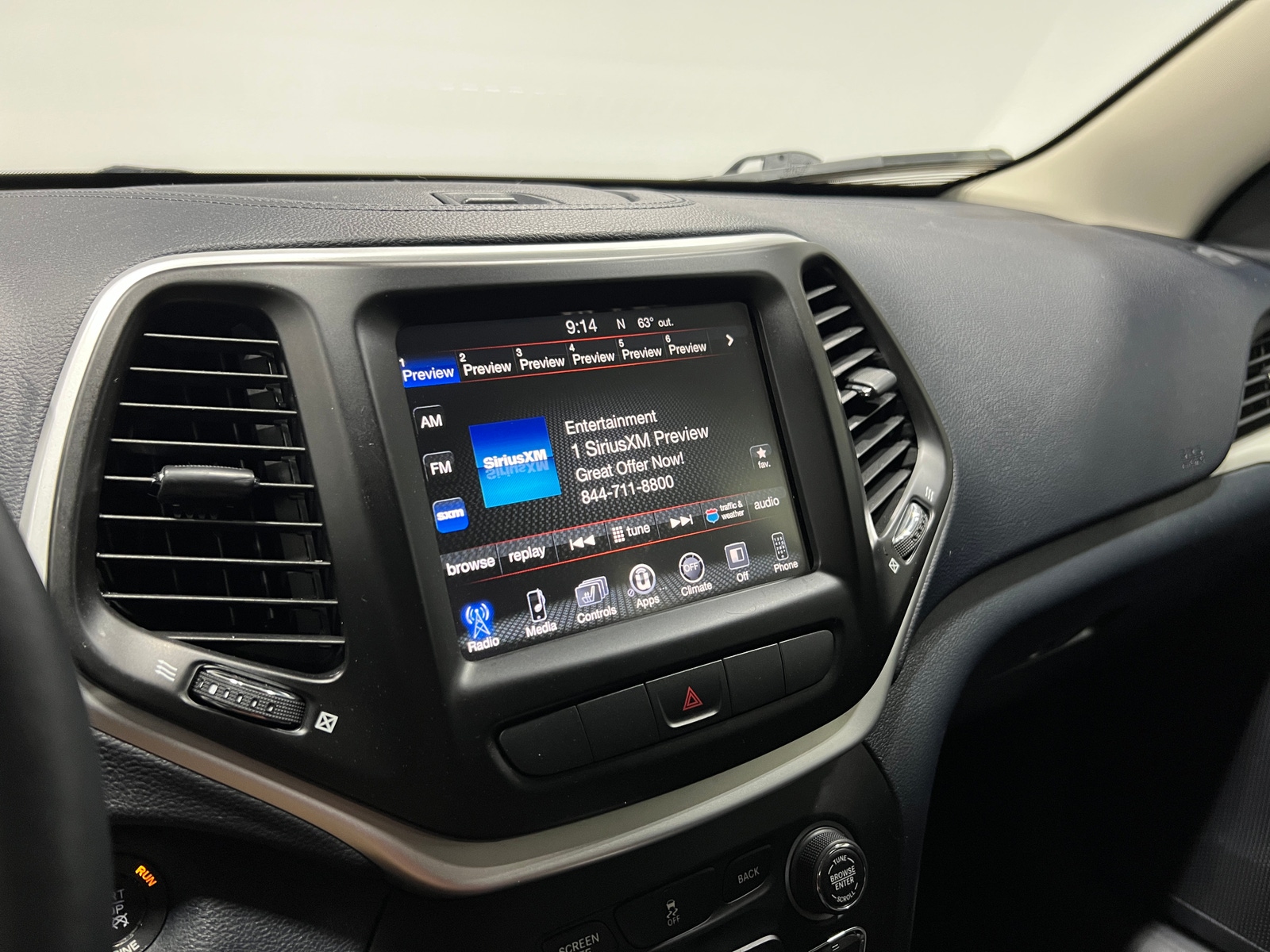 Thumbnail: 2014 Jeep Cherokee - 3