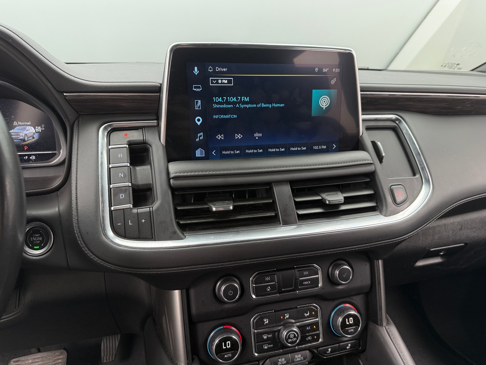 Thumbnail: 2024 Chevrolet Tahoe - 3