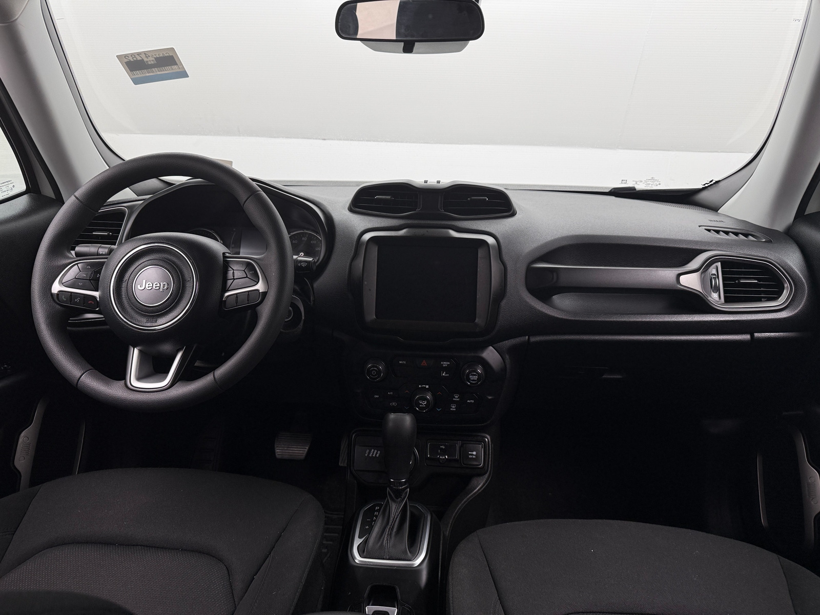 Thumbnail: 2023 Jeep Renegade - 3