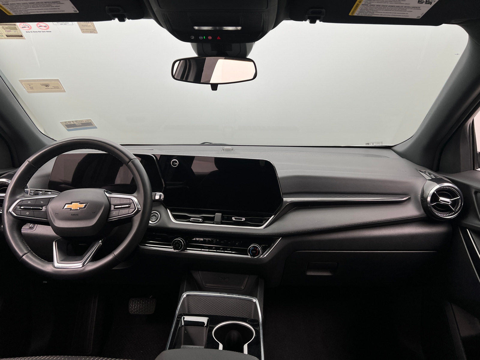 Thumbnail: 2025 Chevrolet Equinox - 3