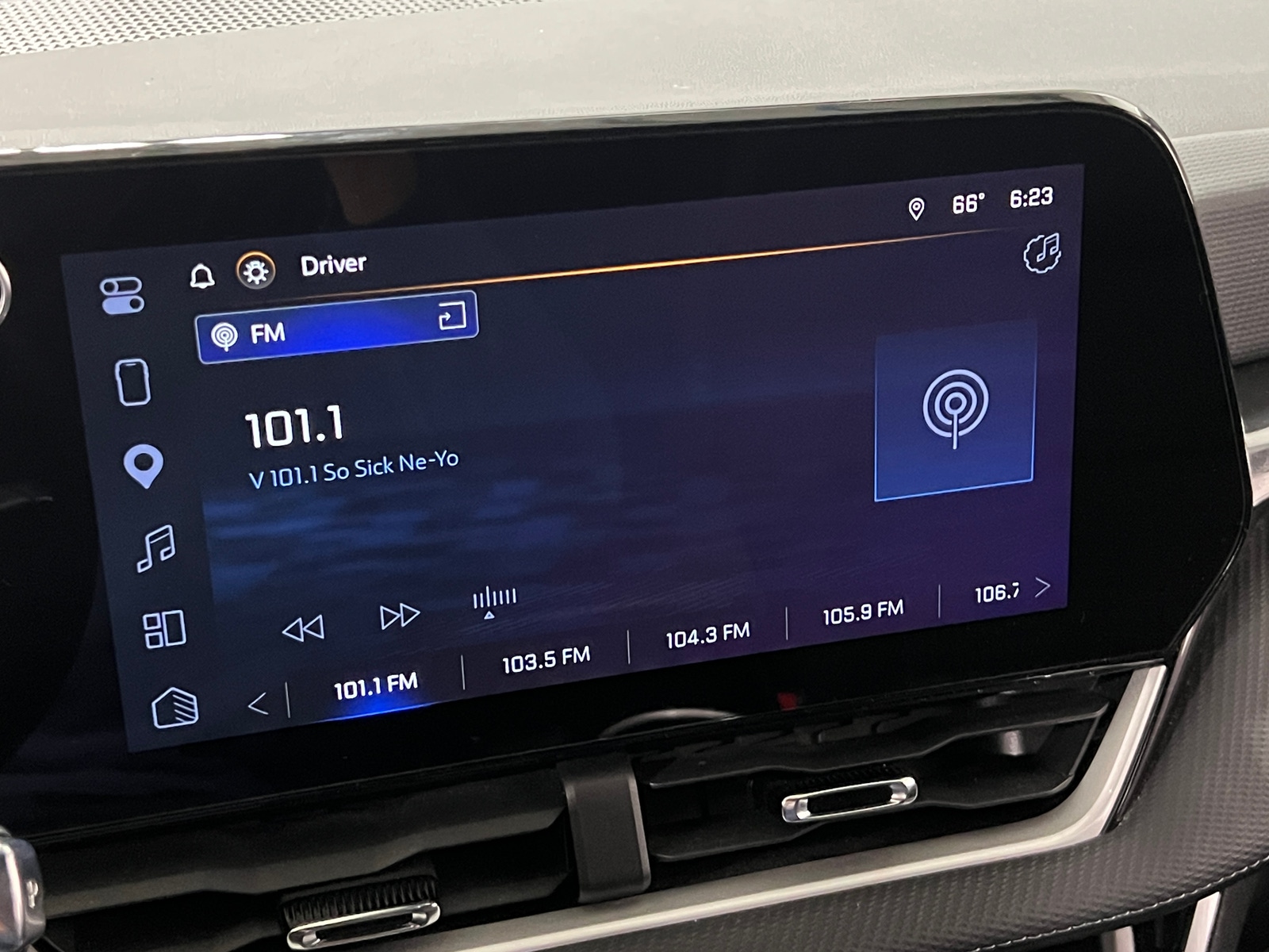 Thumbnail: 2025 Chevrolet Equinox - 4