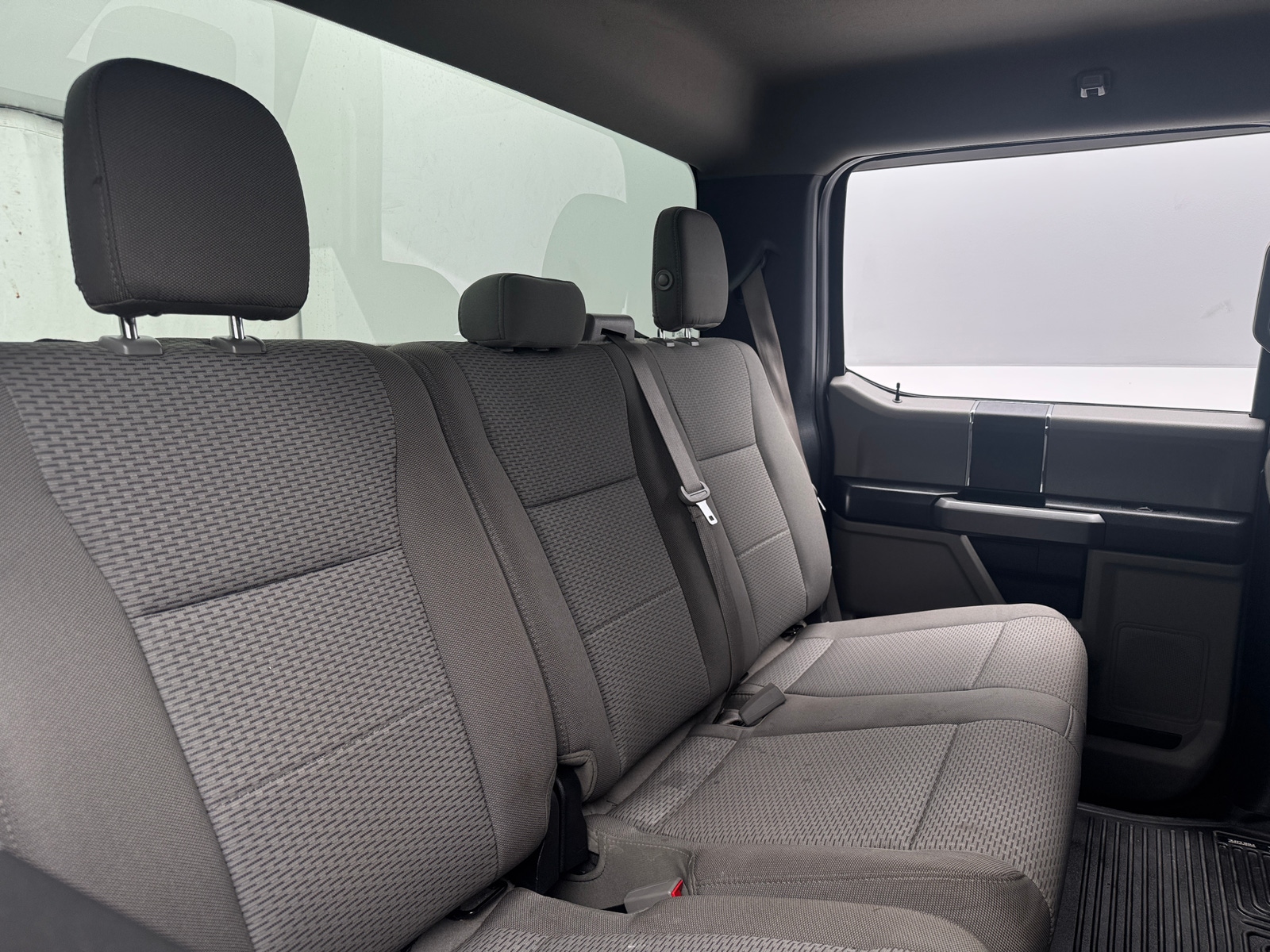 Thumbnail: 2019 Ford Econoline - 6
