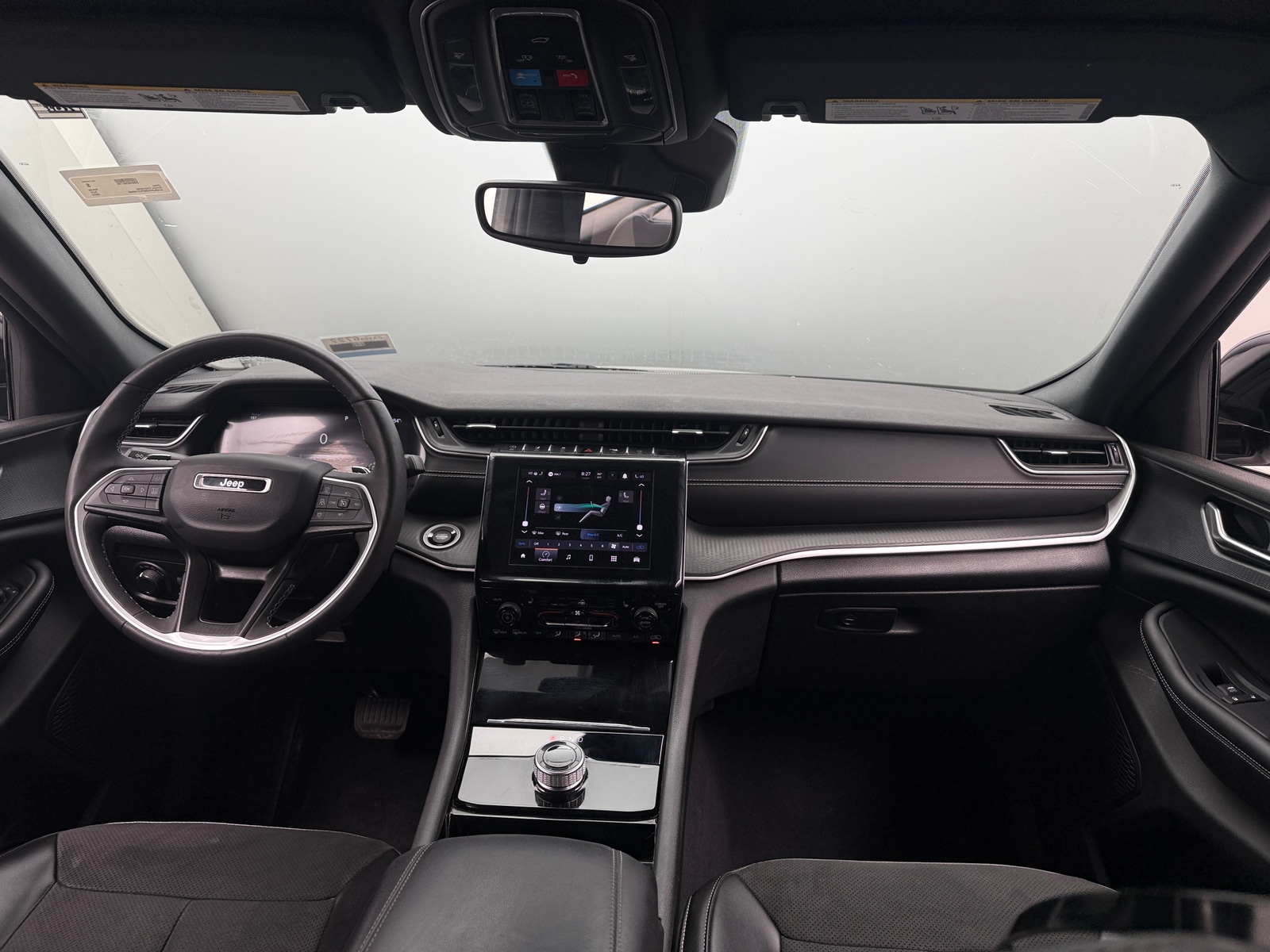 Thumbnail: 2023 Jeep Grand Cherokee - 3