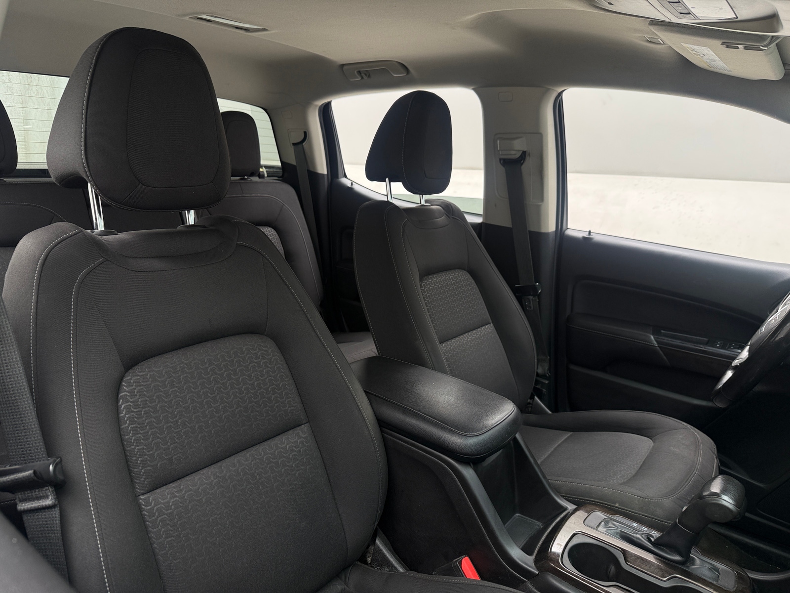 Thumbnail: 2016 GMC Canyon - 2