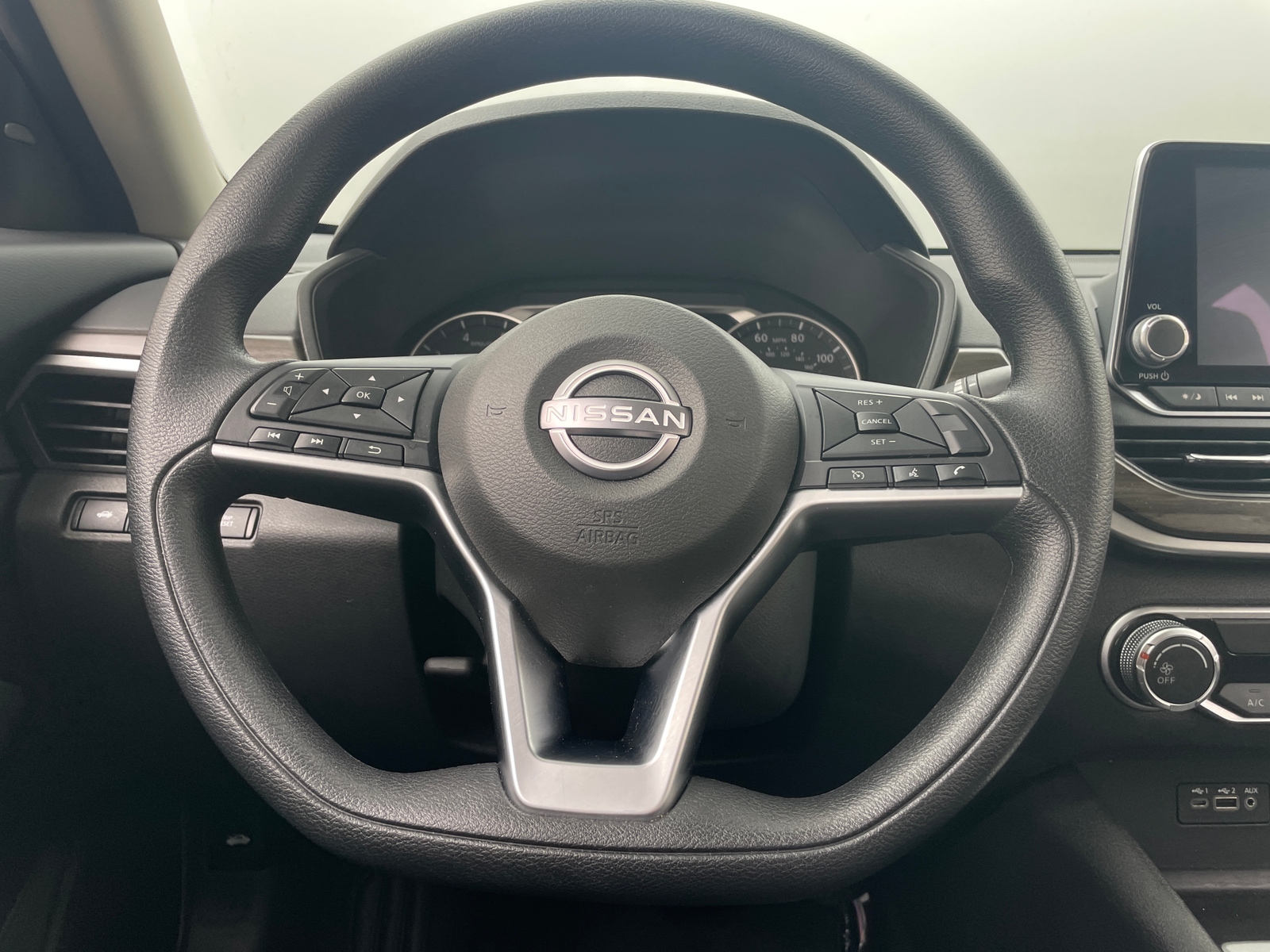 Thumbnail: 2025 Nissan Altima - 5