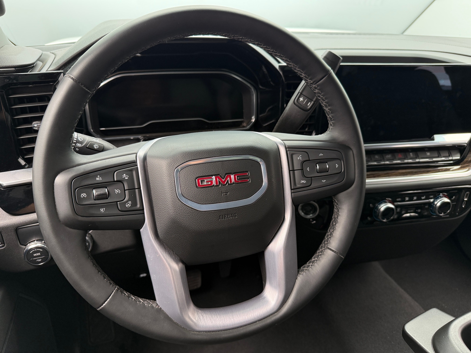 Thumbnail: 2025 GMC Sierra 1500 - 5
