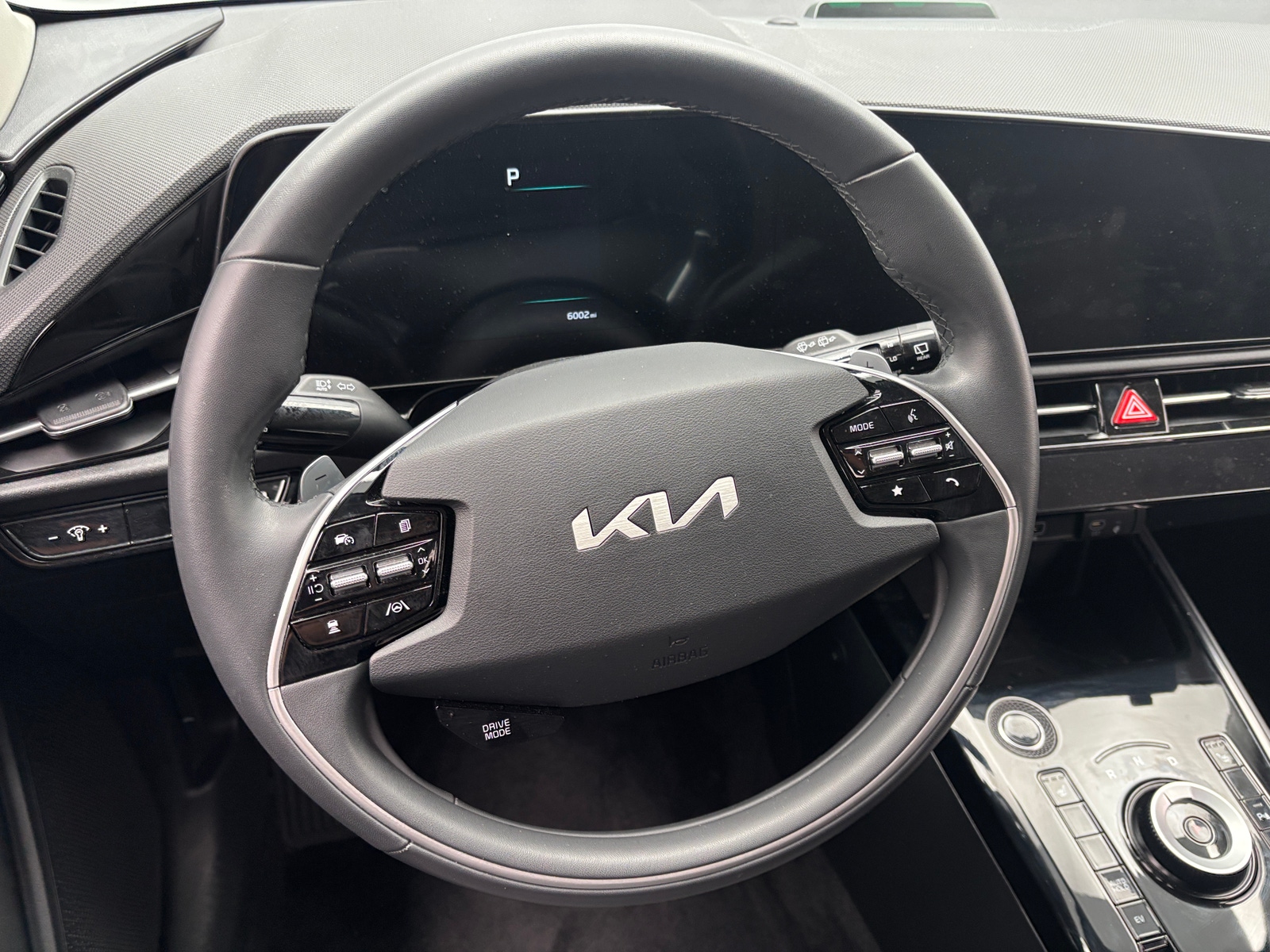 Thumbnail: 2023 Kia Niro - 5