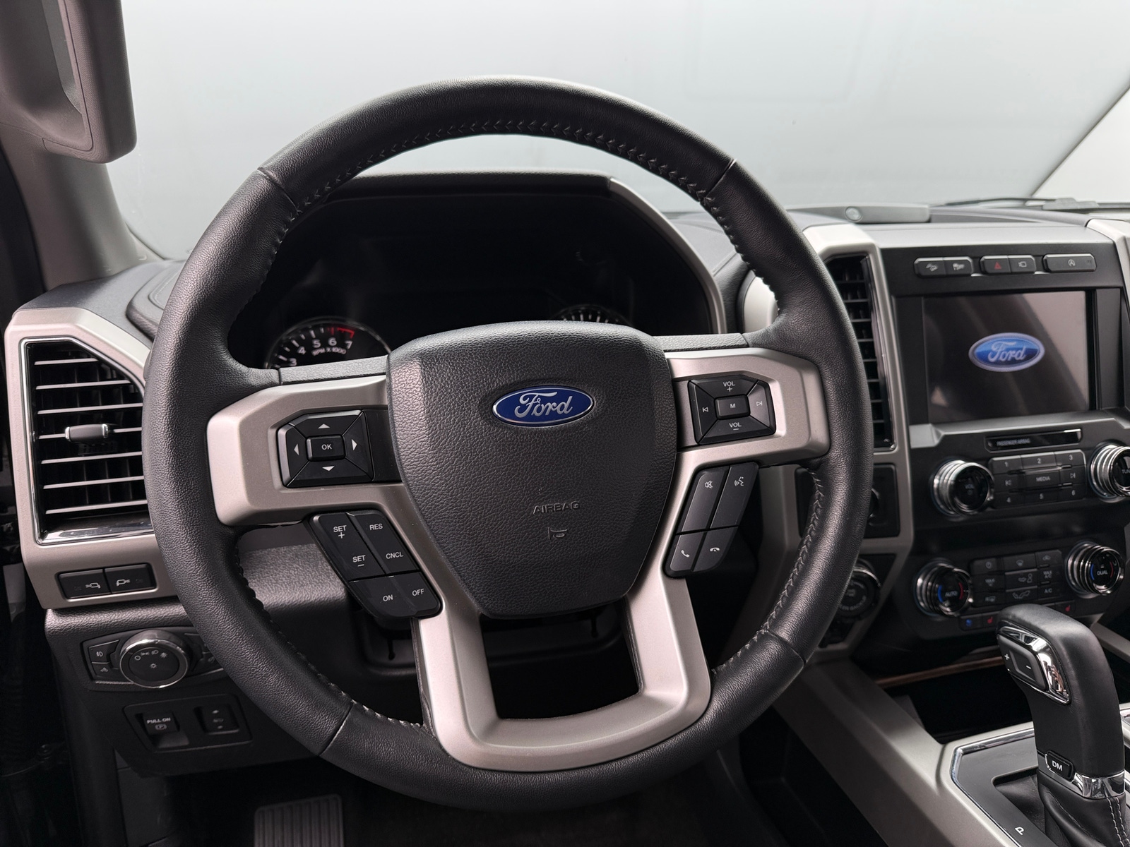 Thumbnail: 2020 Ford Econoline - 4