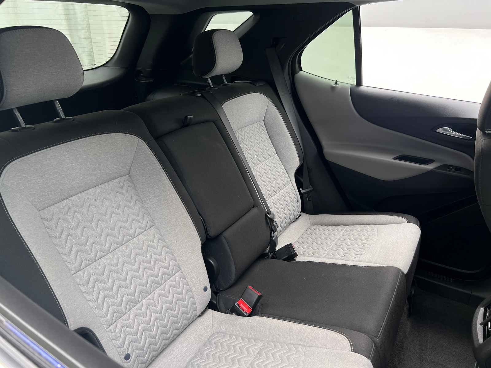 Thumbnail: 2023 Chevrolet Equinox - 6