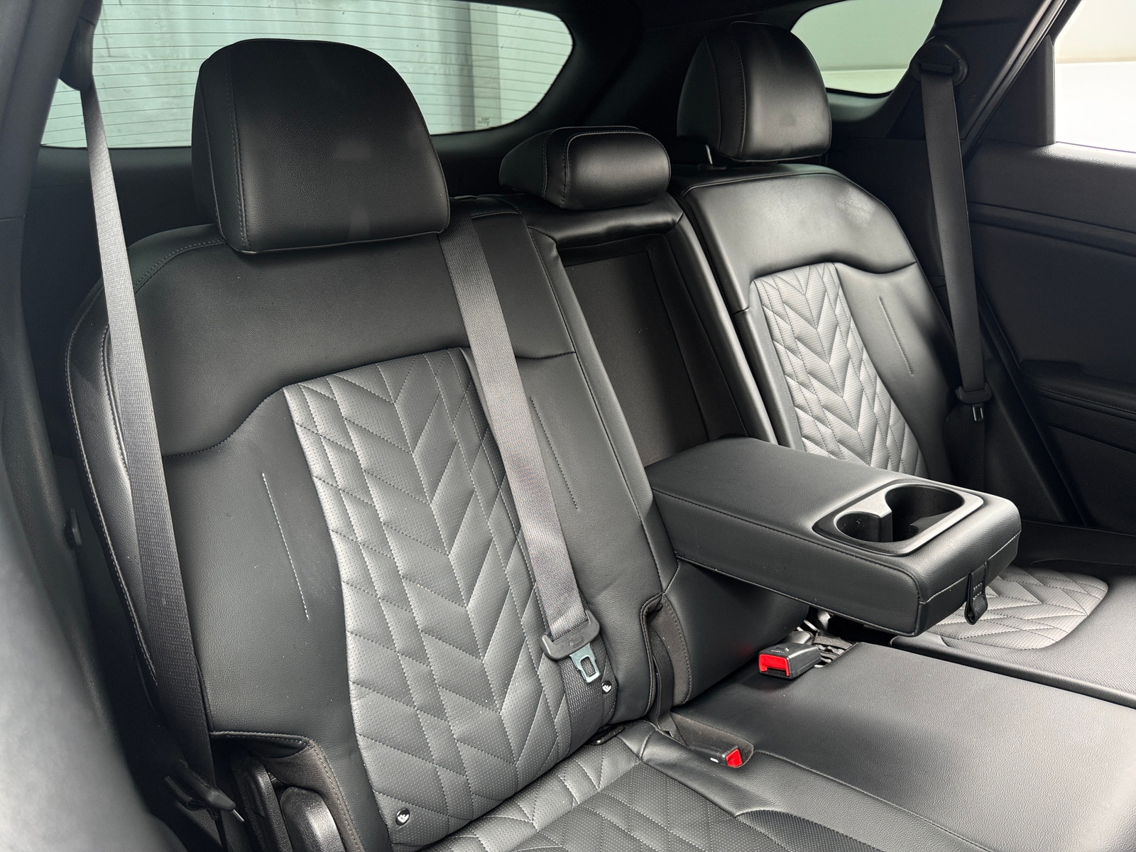 Thumbnail: 2023 Kia Sportage - 5