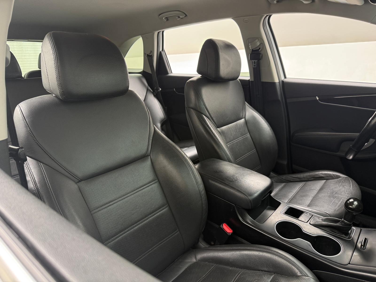 Thumbnail: 2017 Kia Sorento - 2