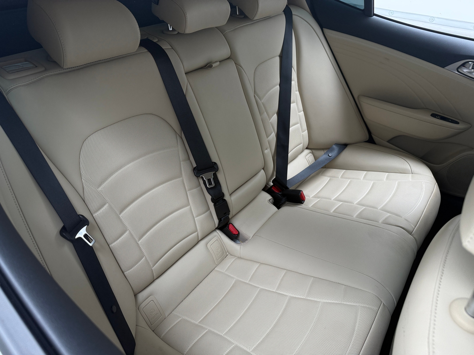 Thumbnail: 2023 Kia Stinger - 5