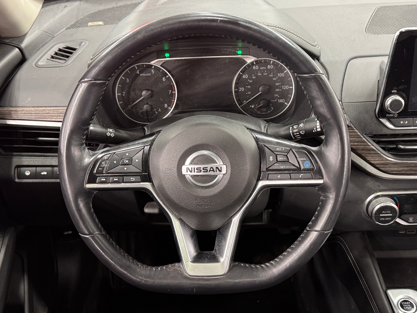 Thumbnail: 2019 Nissan Altima - 4