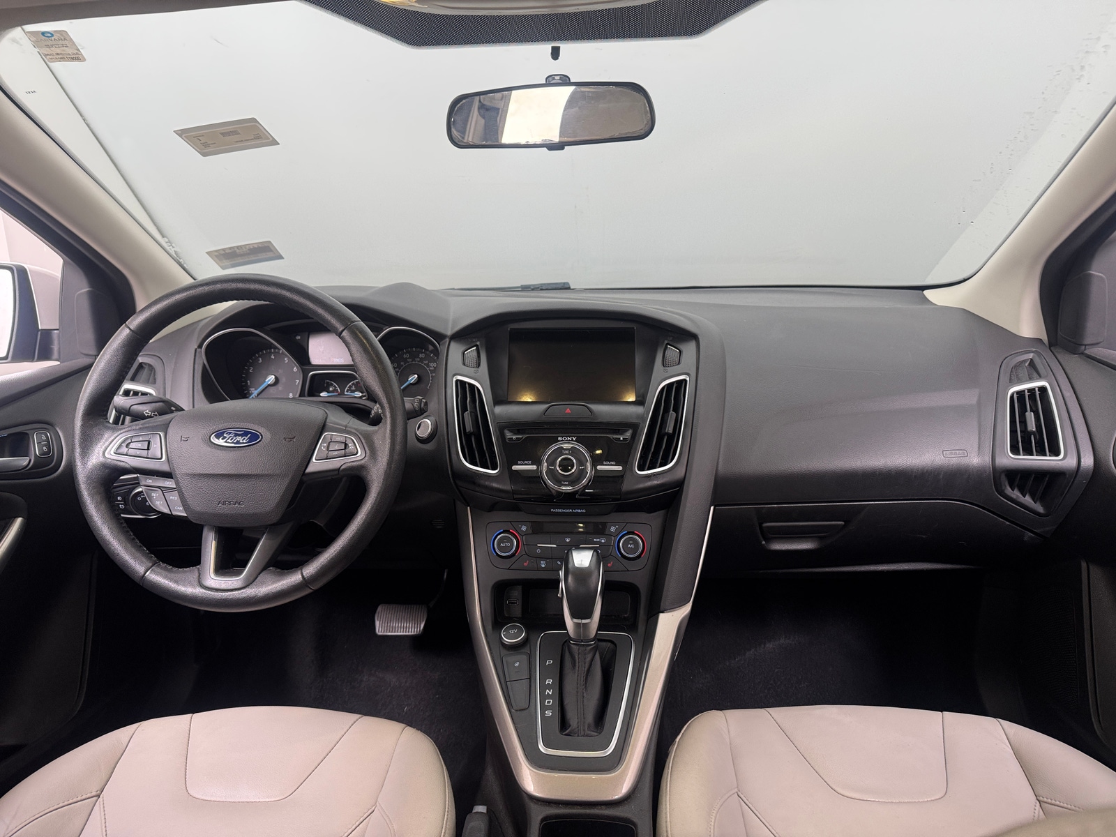 Thumbnail: 2016 Ford Focus - 2