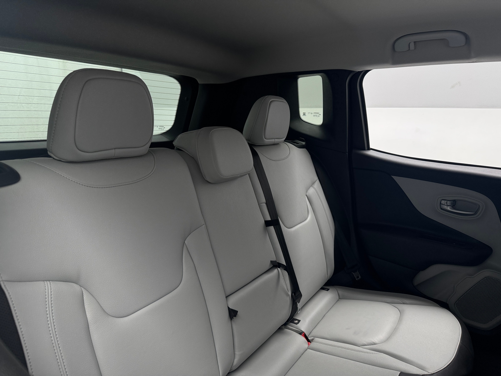 Thumbnail: 2022 Jeep Renegade - 5