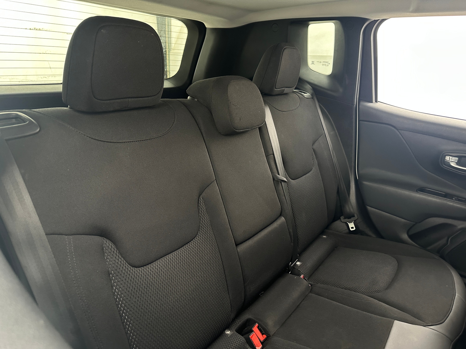 Thumbnail: 2020 Jeep Renegade - 6