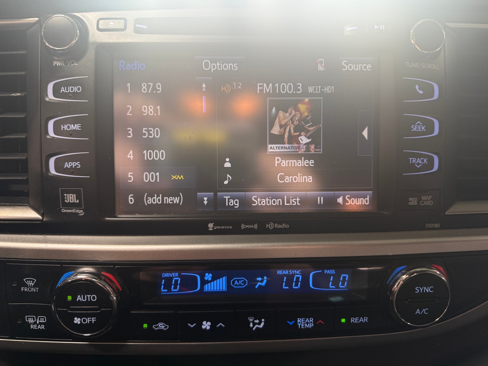 Thumbnail: 2017 Toyota Highlander - 3
