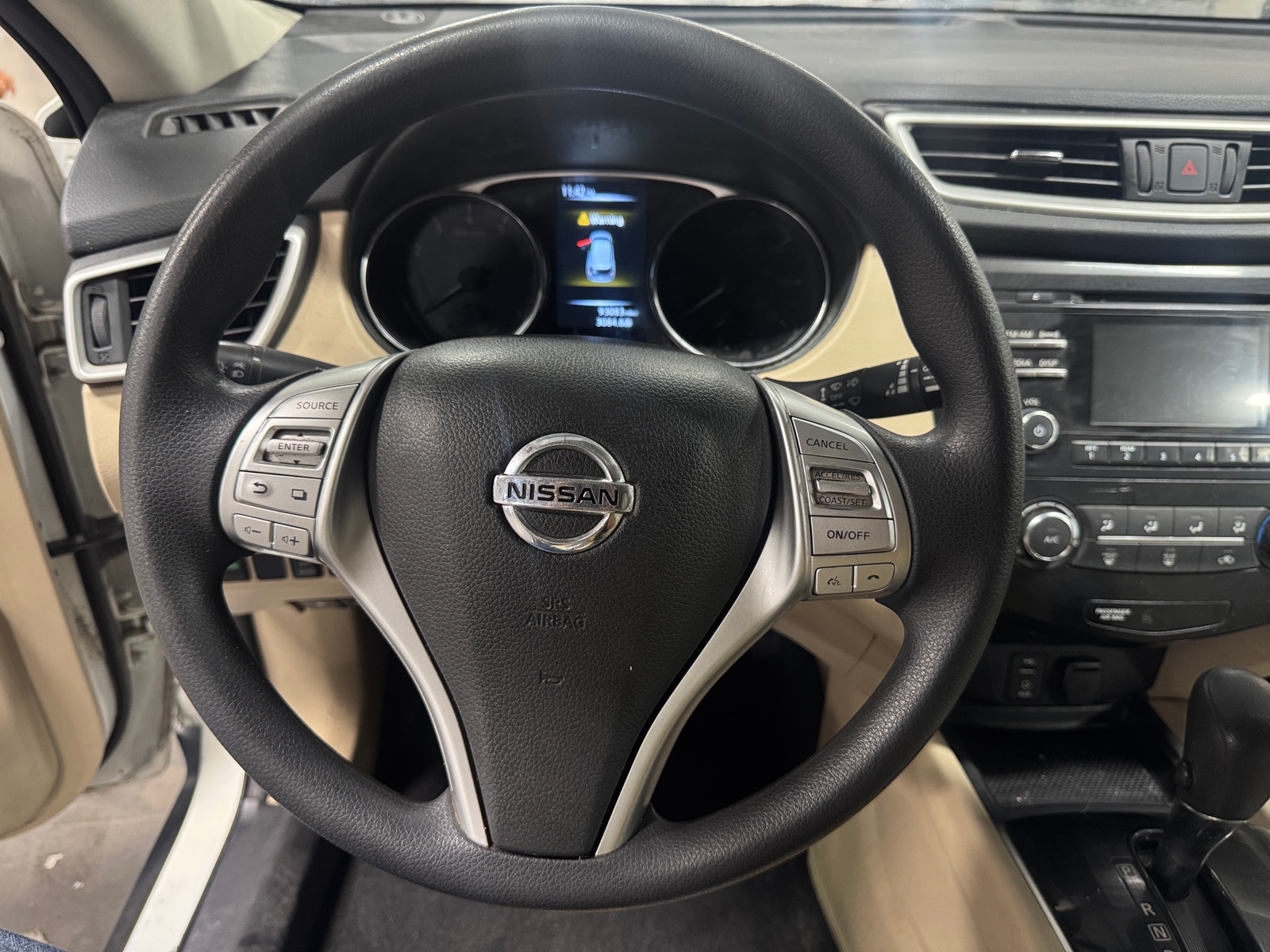Thumbnail: 2016 Nissan Rogue - 5
