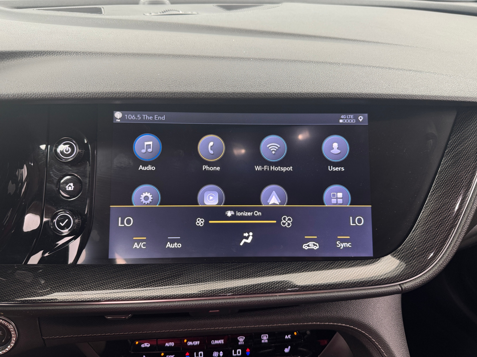 Thumbnail: 2021 Buick Envision - 3