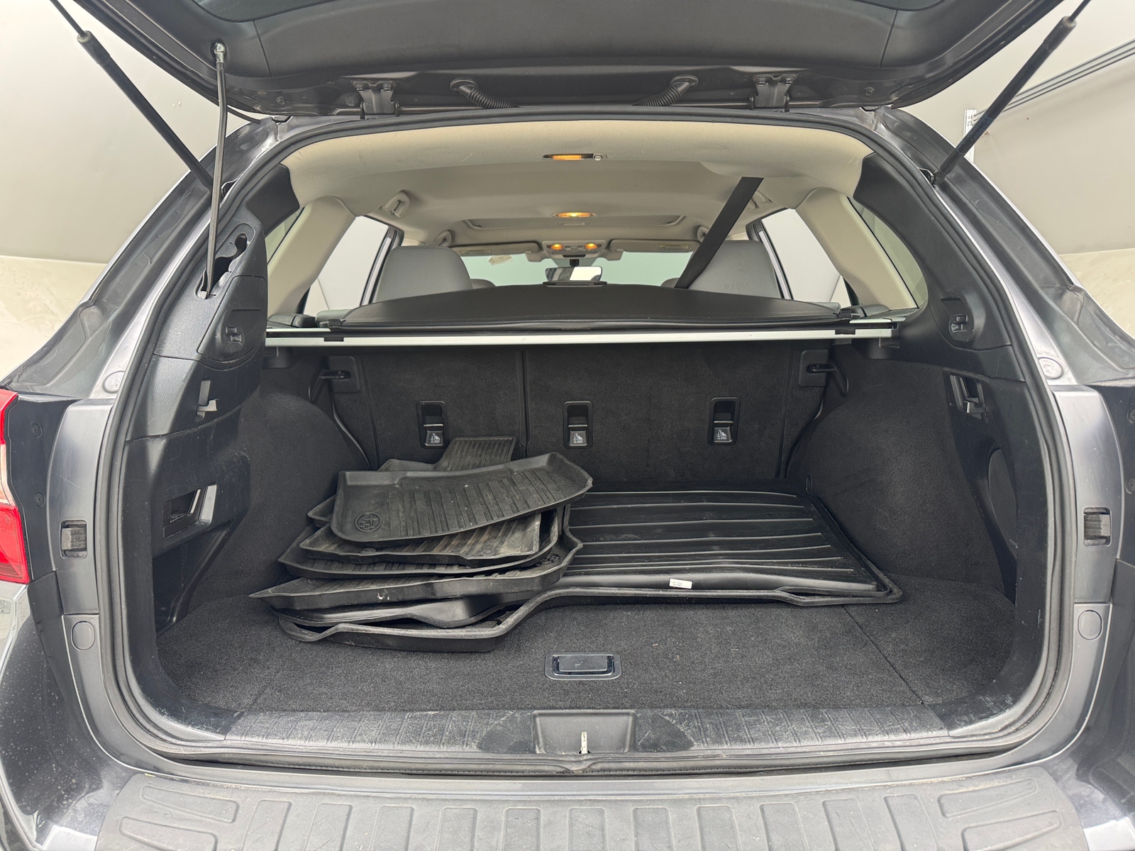 Thumbnail: 2019 Subaru Outback - 6