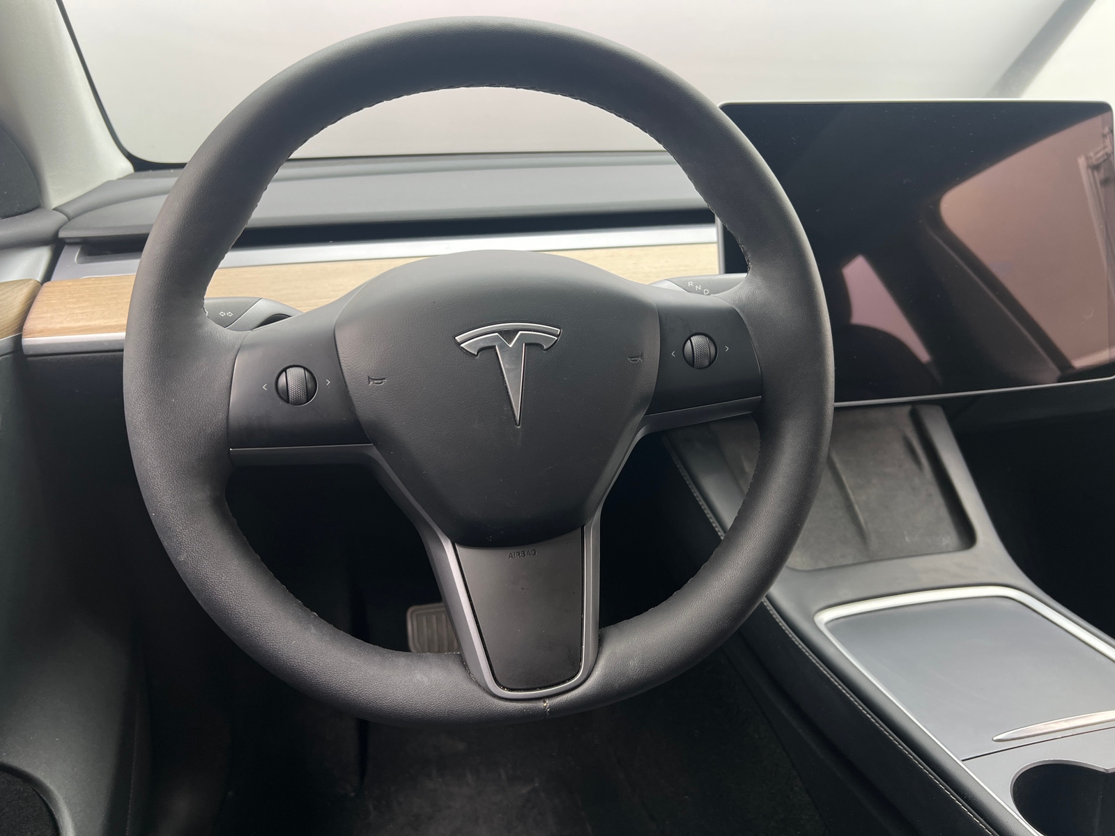 Thumbnail: 2023 Tesla Model Y - 4