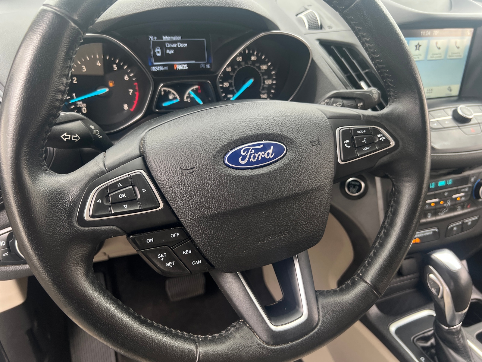 Thumbnail: 2019 Ford Escape - 4