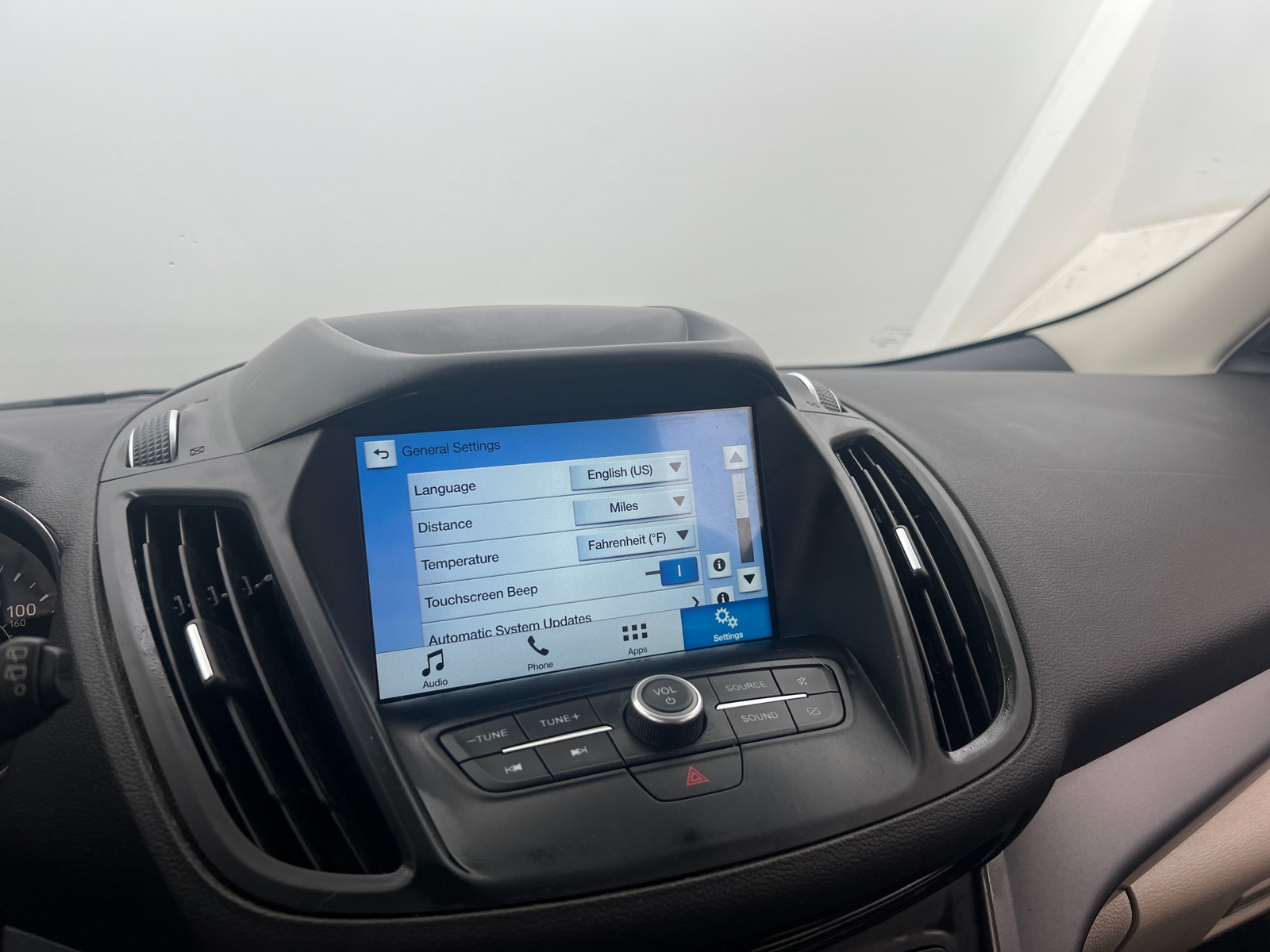 Thumbnail: 2019 Ford Escape - 3