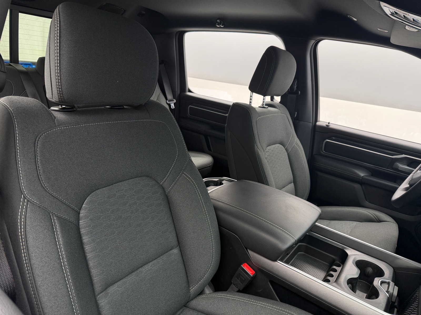 Thumbnail: 2025 RAM 1500 - 2