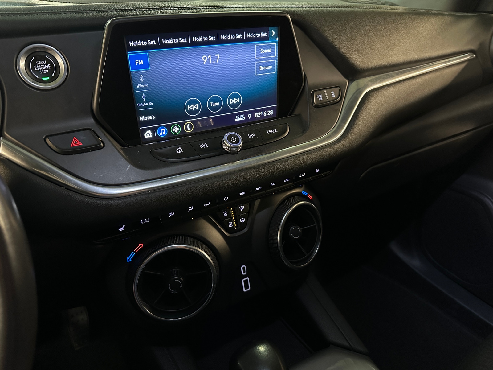 Thumbnail: 2019 Chevrolet Blazer - 4