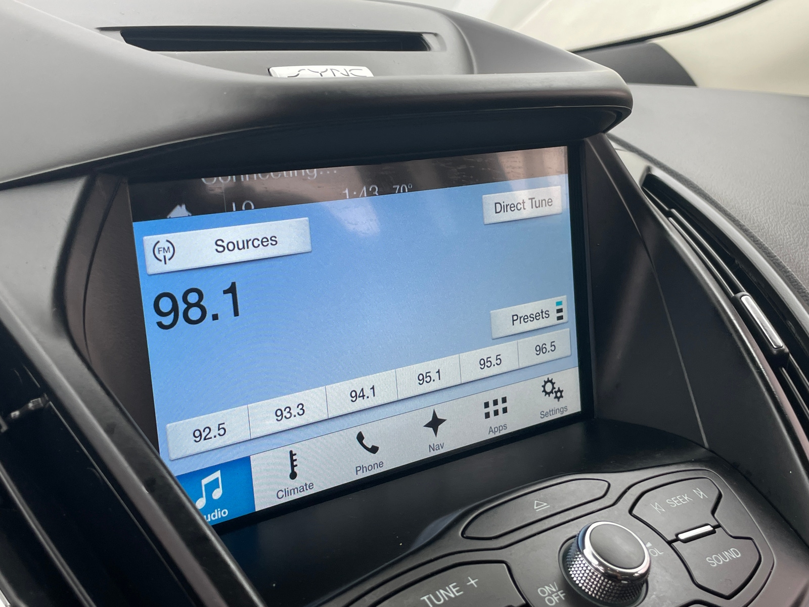 Thumbnail: 2016 Ford Escape - 4