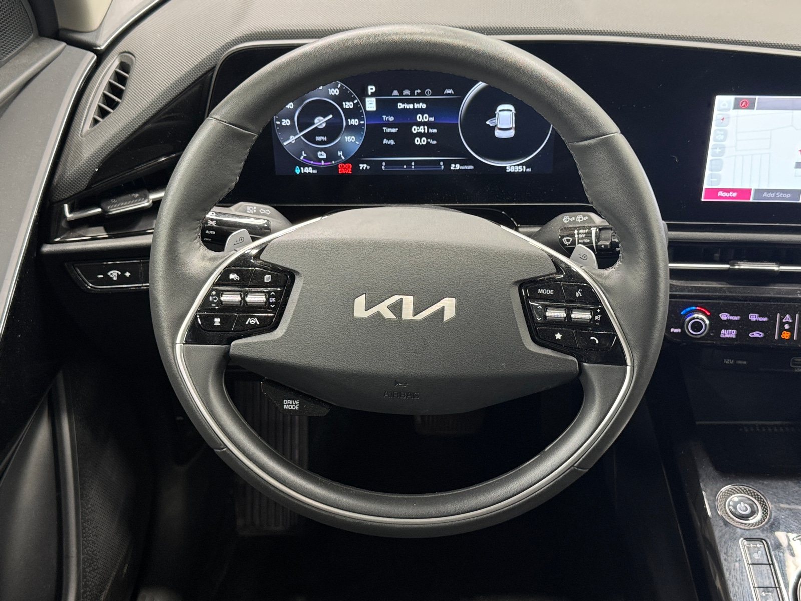 Thumbnail: 2023 Kia Niro - 5
