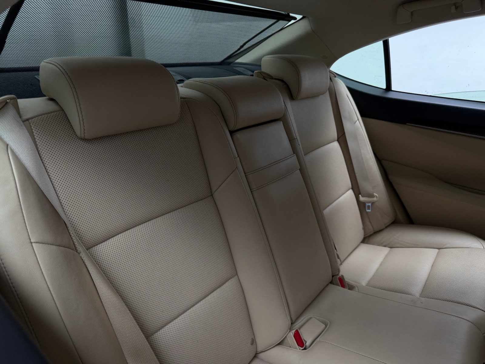 Thumbnail: 2014 Lexus ES - 5
