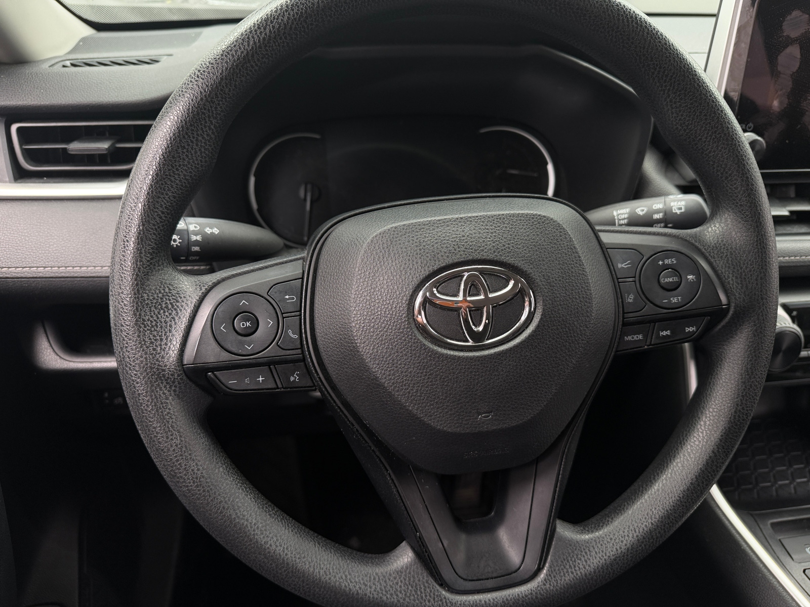 Thumbnail: 2023 Toyota RAV4 - 5