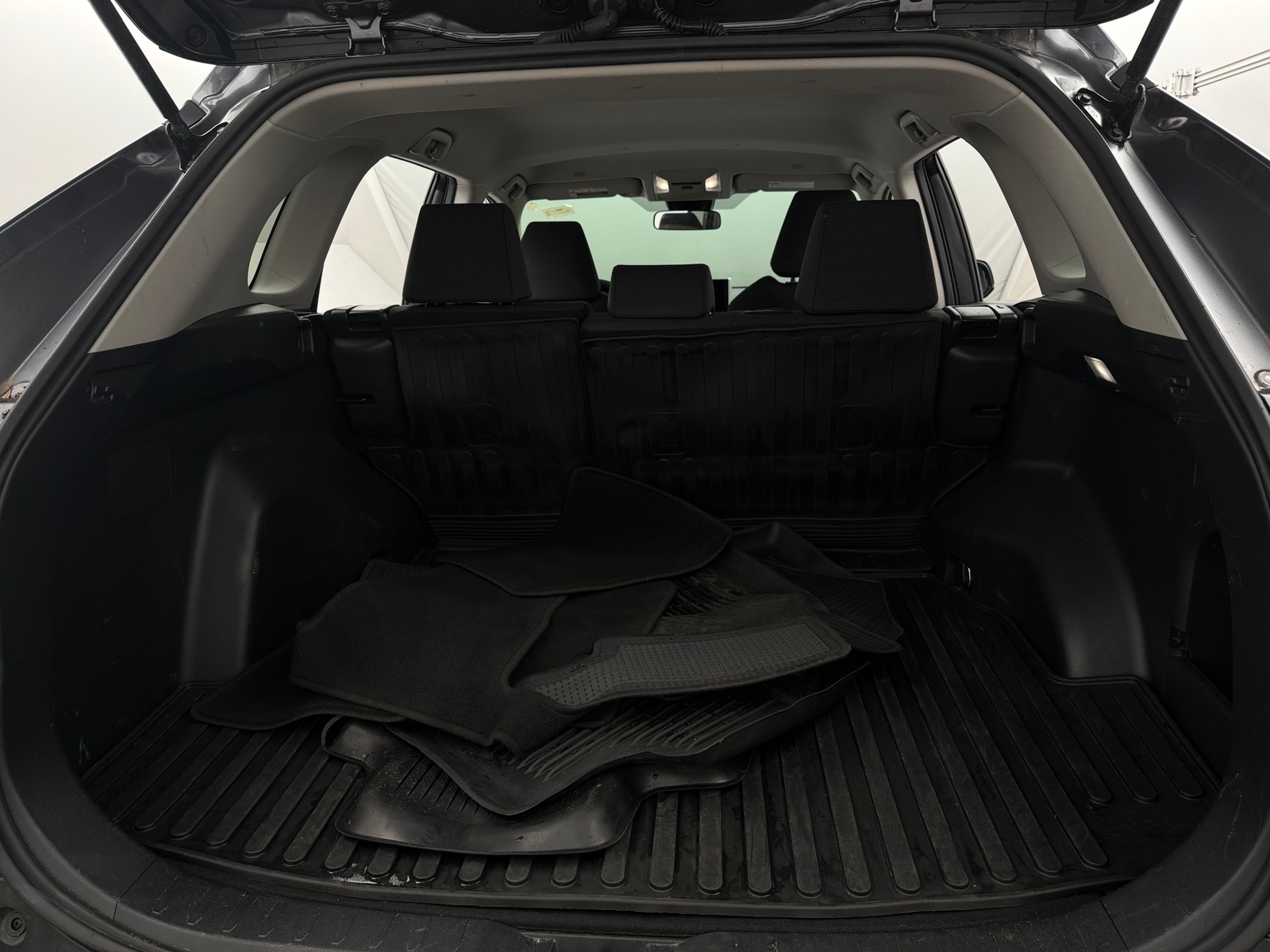 Thumbnail: 2023 Toyota RAV4 - 7