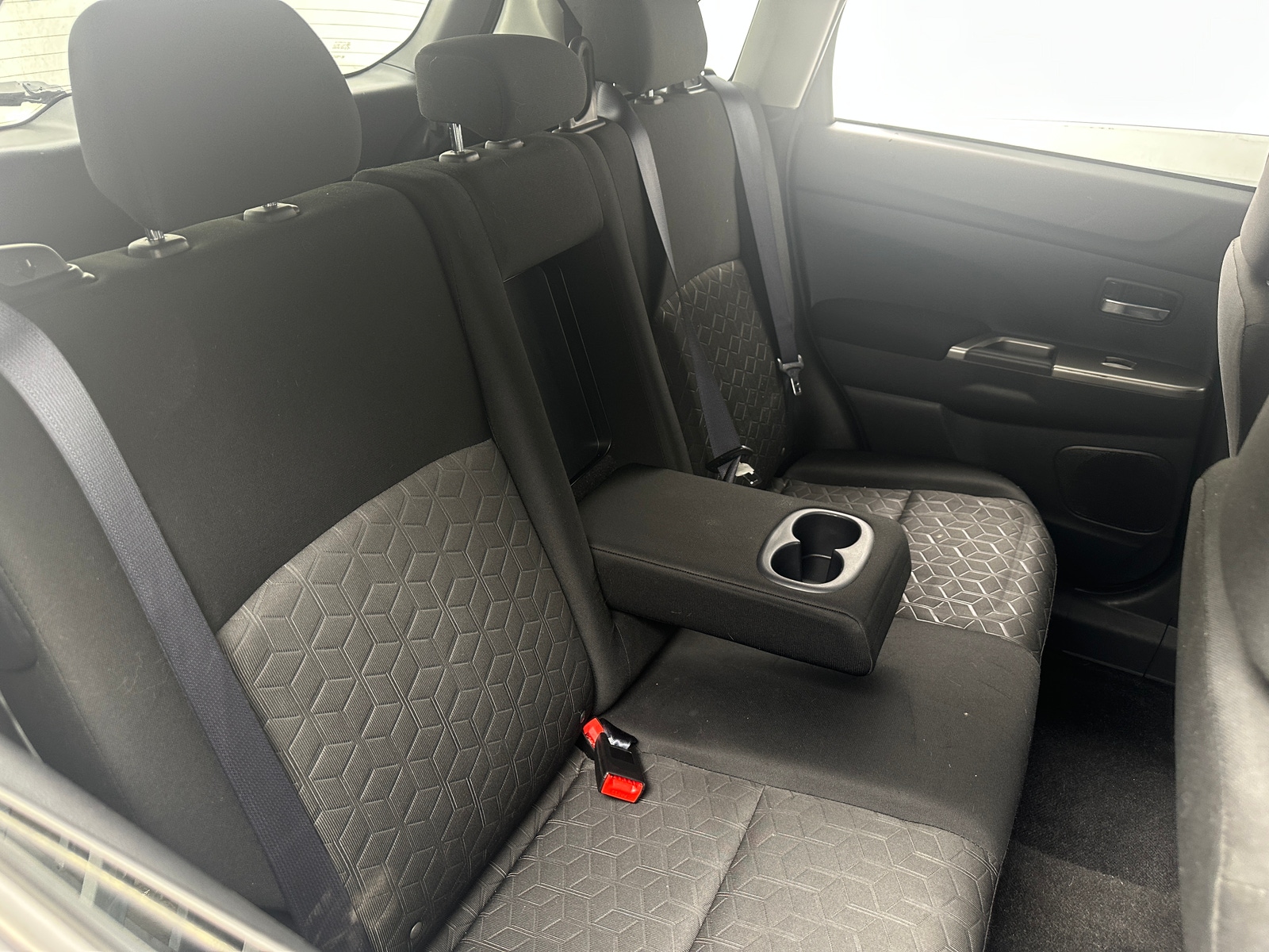 Thumbnail: 2020 Mitsubishi Outlander Sport - 6