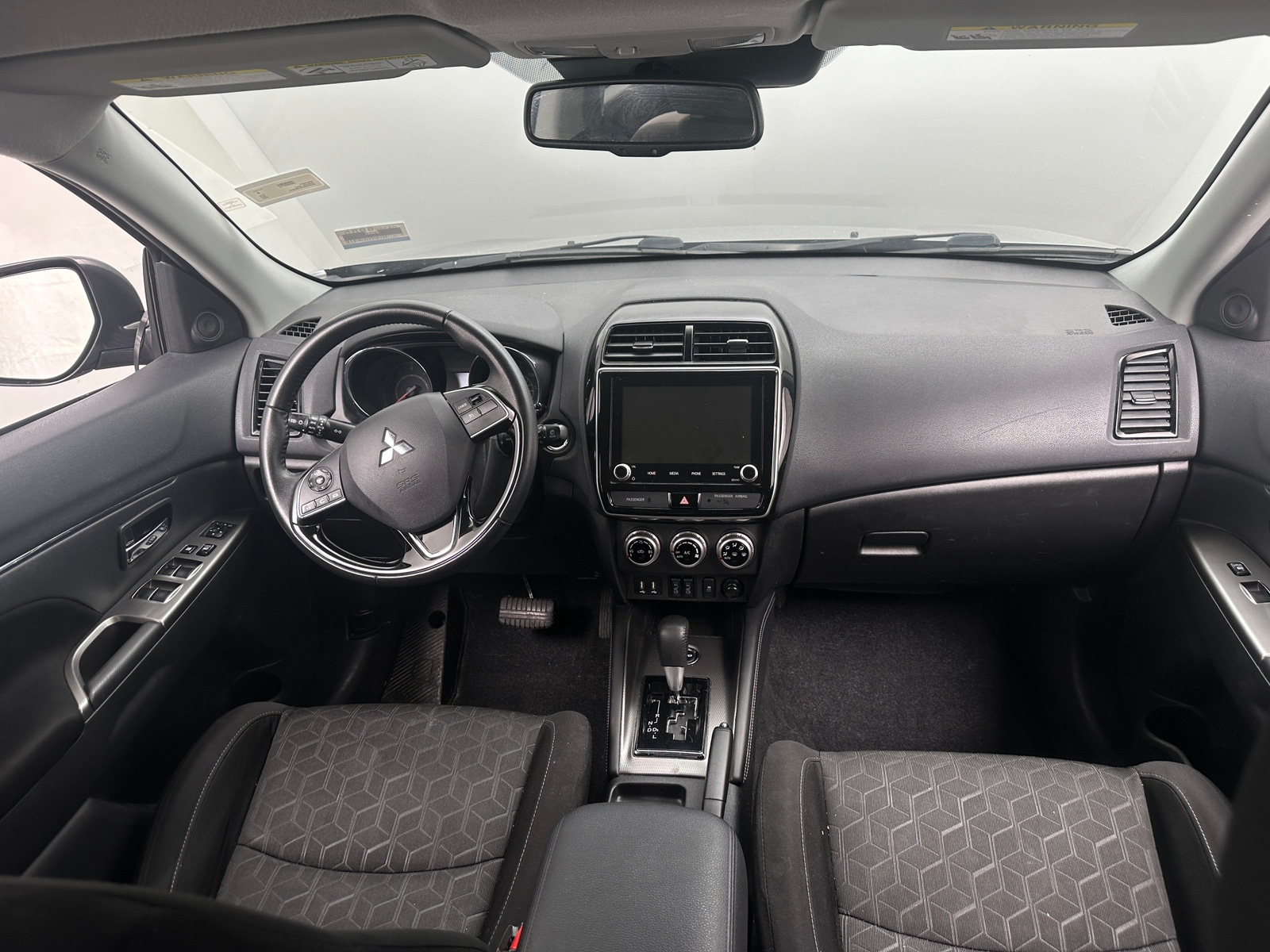 Thumbnail: 2020 Mitsubishi Outlander Sport - 3
