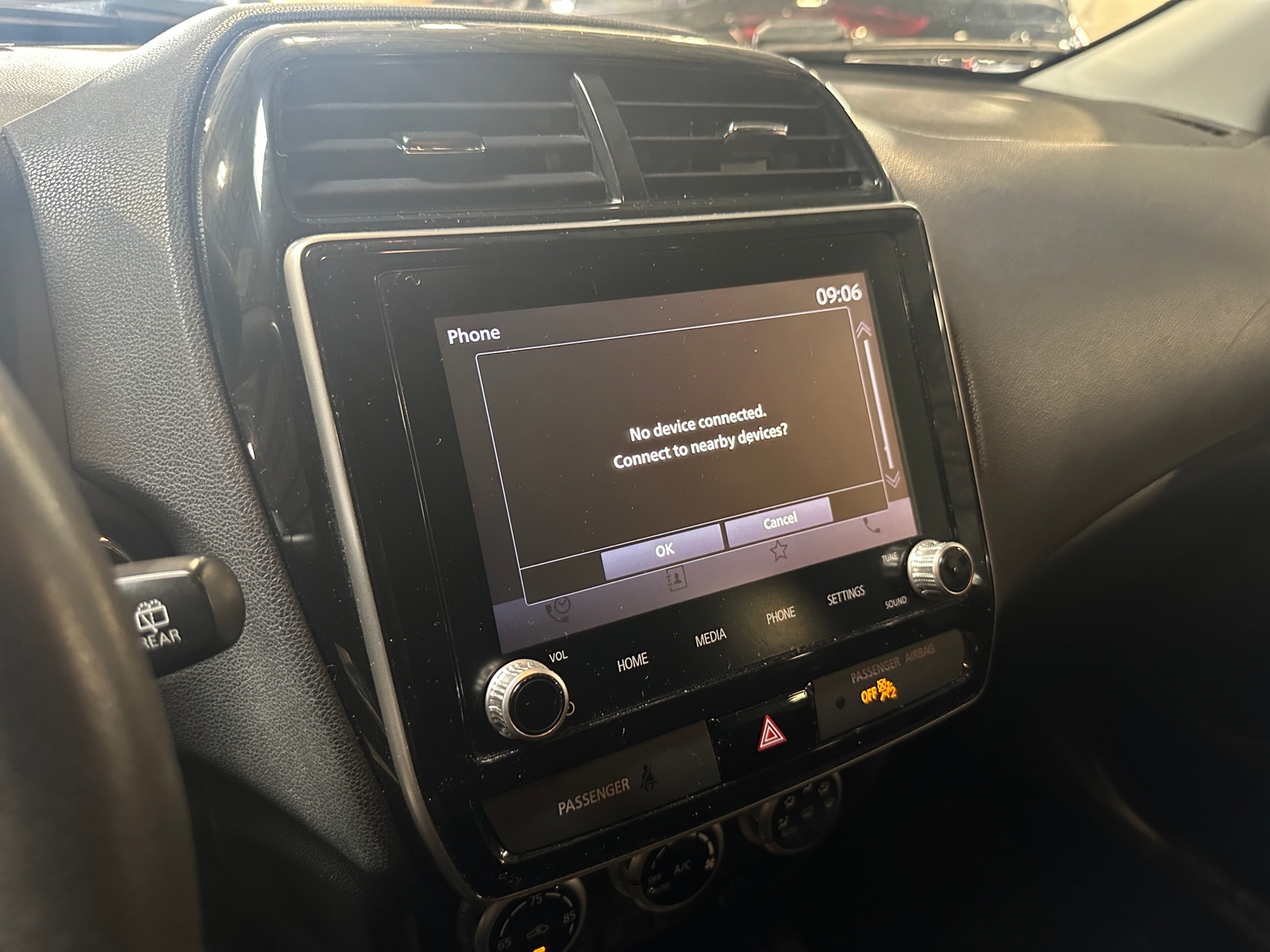 Thumbnail: 2020 Mitsubishi Outlander Sport - 4
