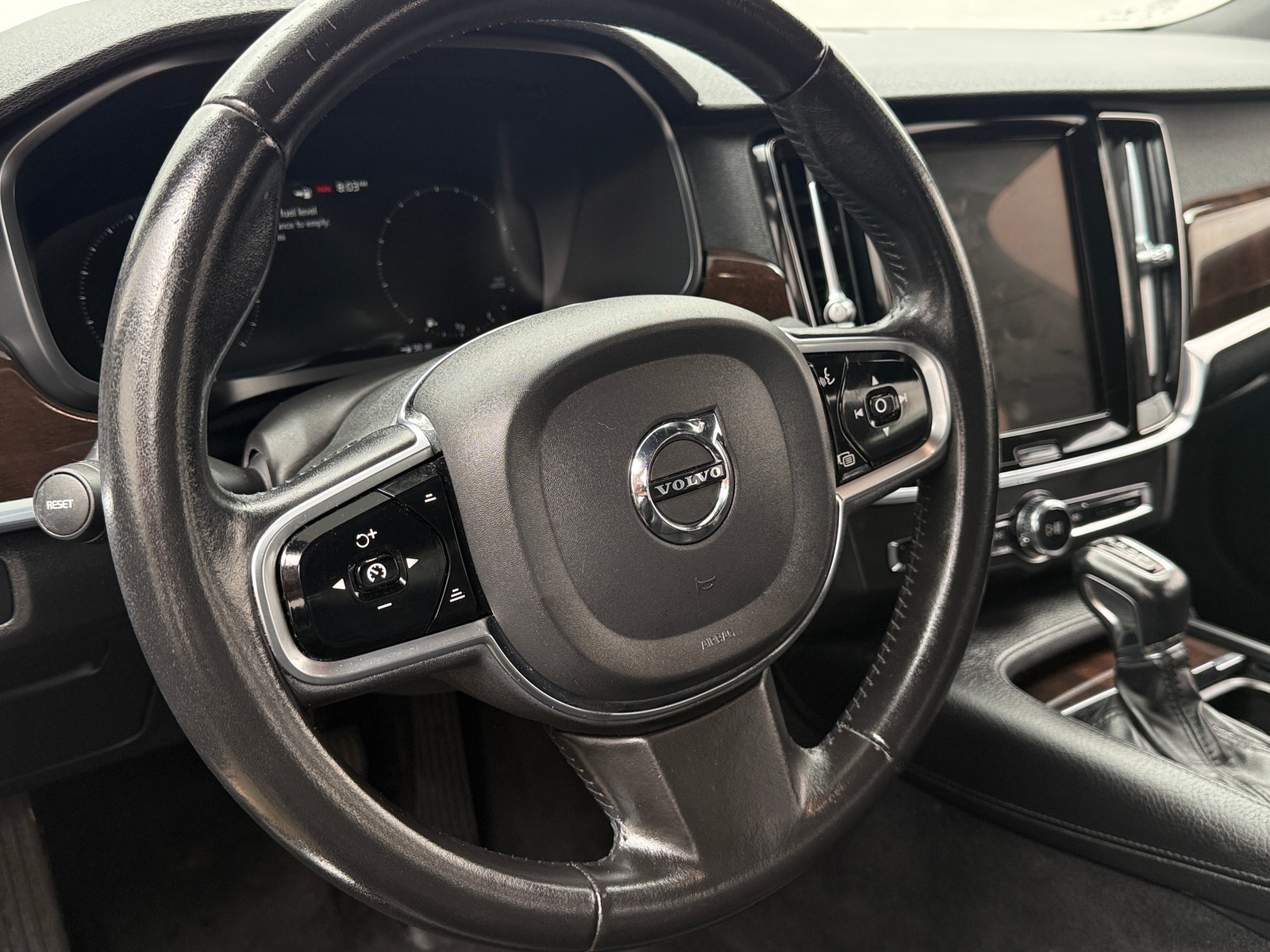 Thumbnail: 2020 Volvo S90 - 4