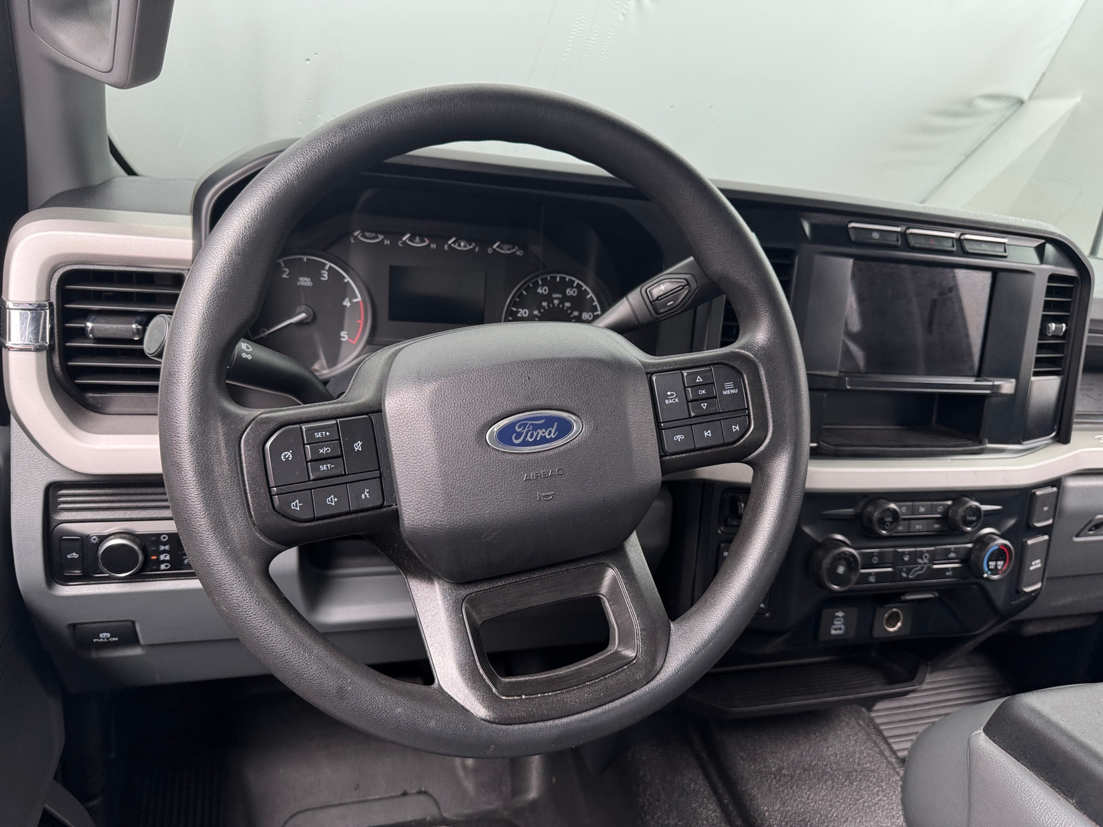 Thumbnail: 2023 Ford Econoline - 4