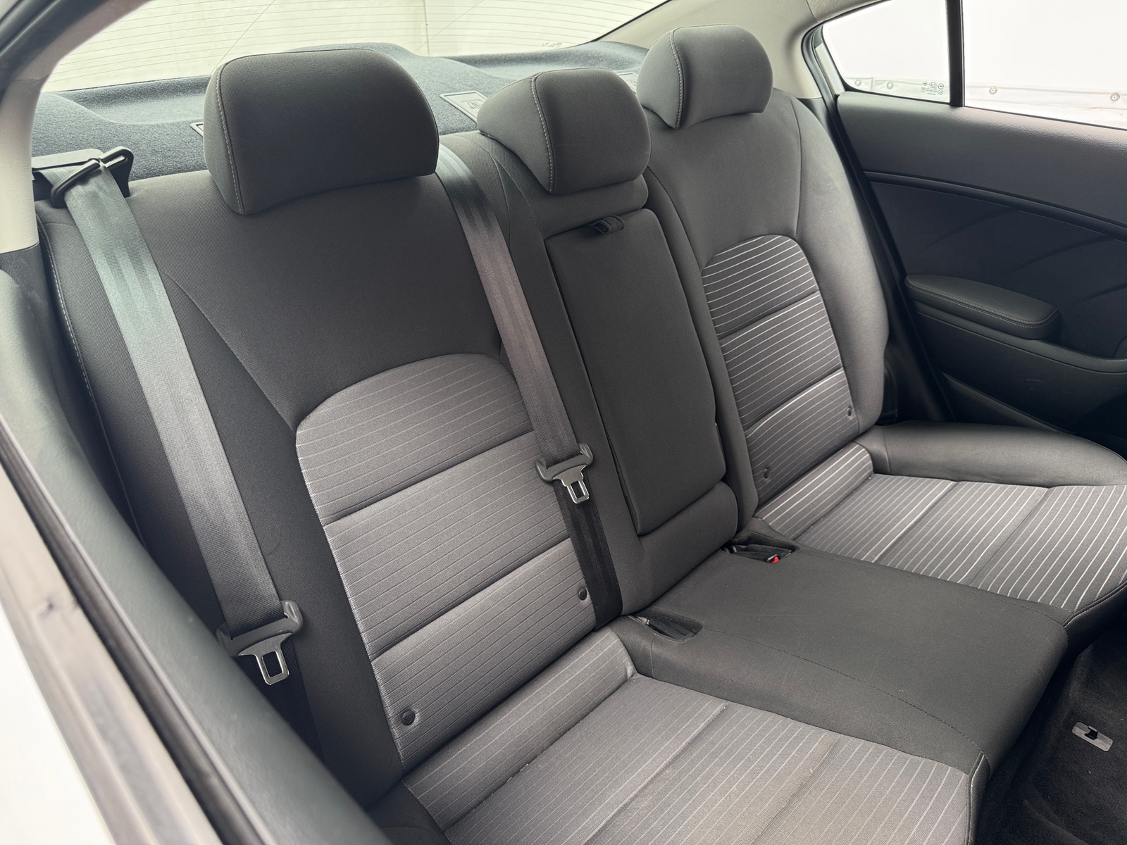 Thumbnail: 2017 Kia Forte - 6