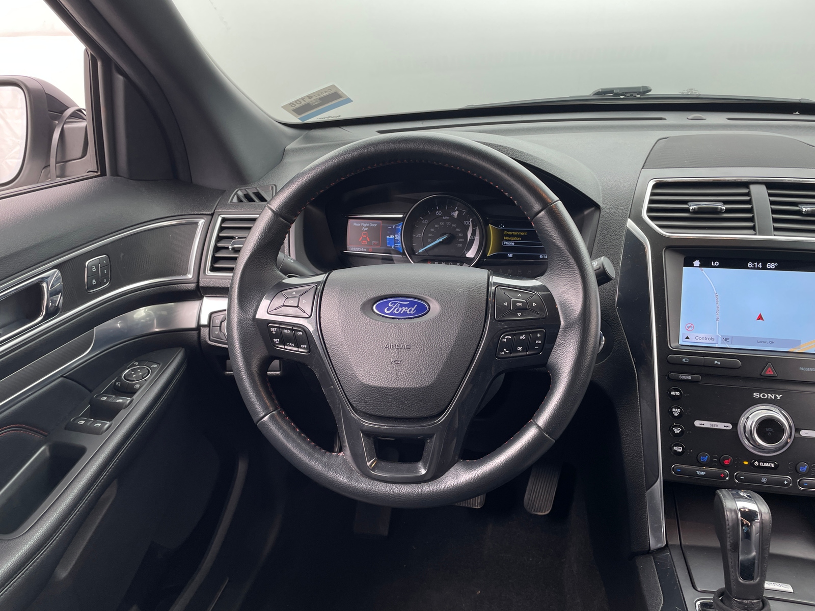 Thumbnail: 2019 Ford Explorer - 4